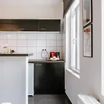 Bright For 4 Guests