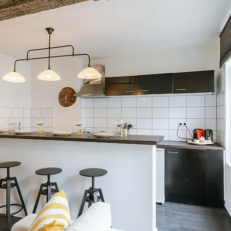 Апартаменты Bright For 4 Guests