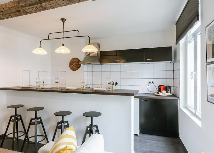 Apartamento Bright For 4 Guests